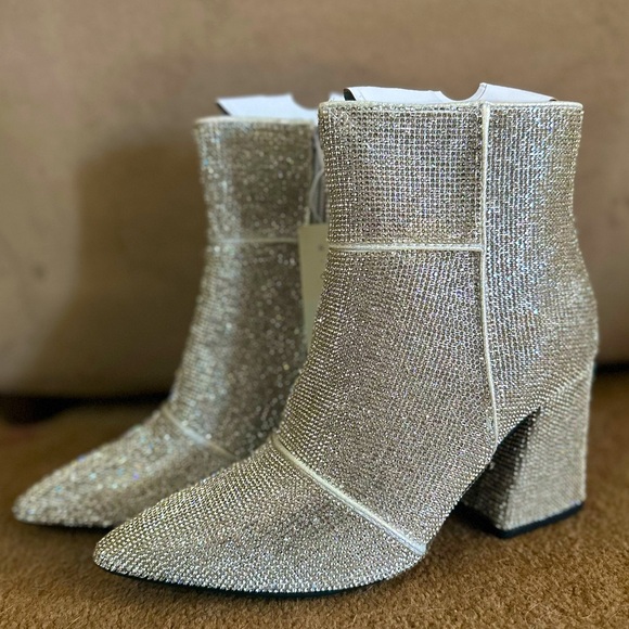 Women's Cailin Ankle Boots - Picture 4 of 6